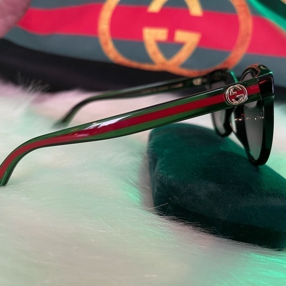 GUCCI 55MM ROUND BLACK FRONT GREEN SIDE RACING STRIPES GG SUNGLASSES - Picture 5 of 11